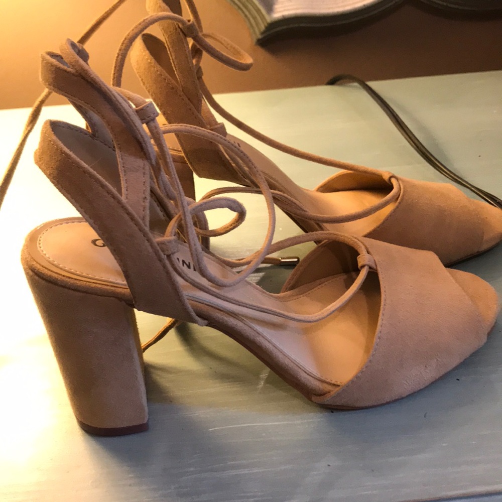 Heels - Picture 2 of 2